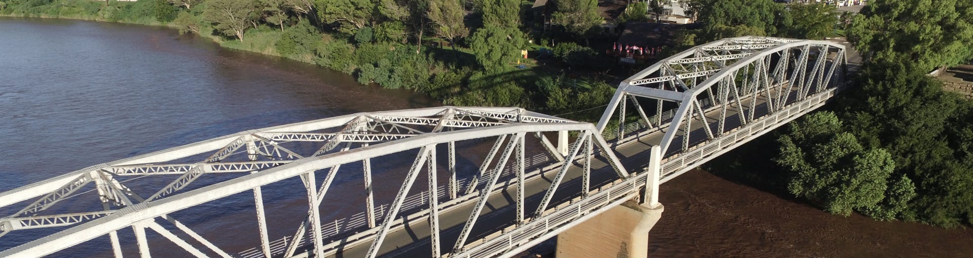 Bridge over Orange River at Aliwal North - N6 Guest Lodge Accommodation