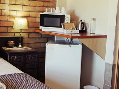 Spacious rooms with en-suite showers